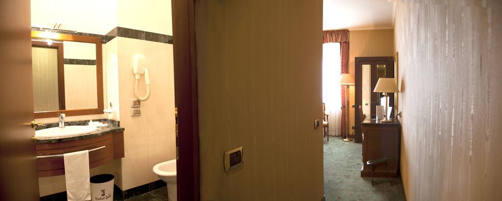 Hotel Jolly Castrovillari Eksteriør bilde