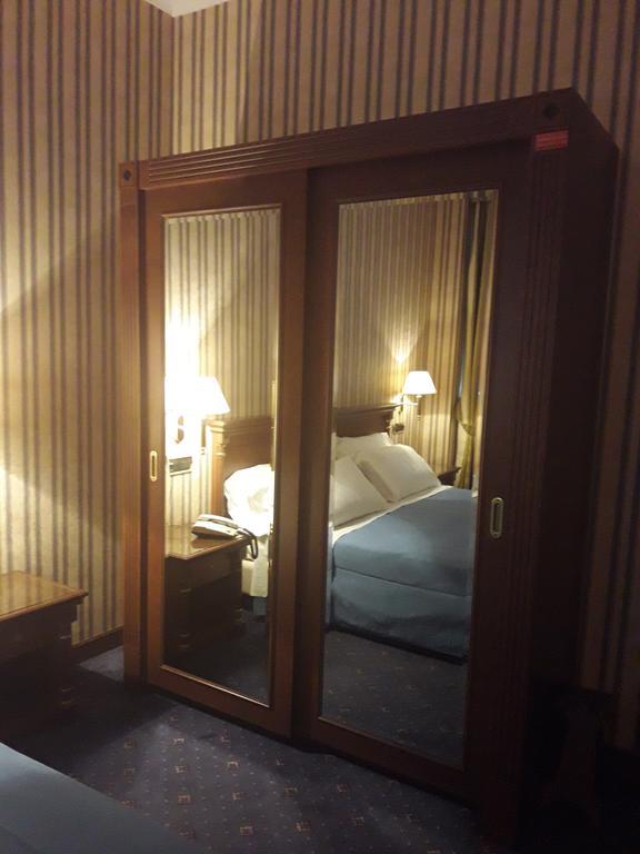 Hotel Jolly Castrovillari Eksteriør bilde